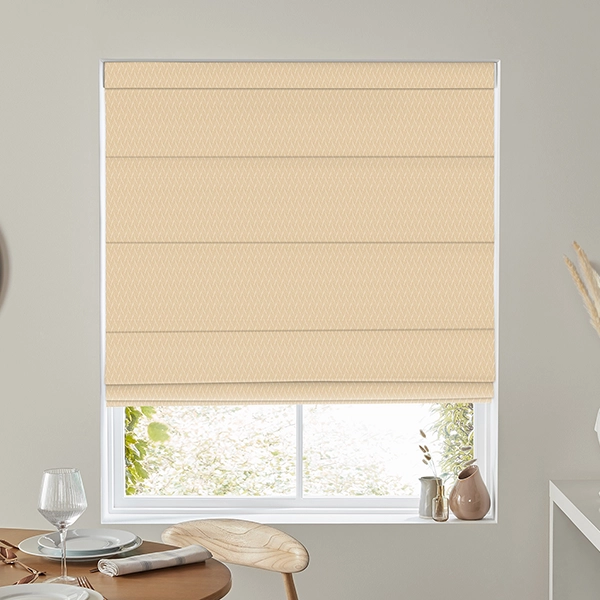 Dining room with light pink curtains from Edit Softs collection