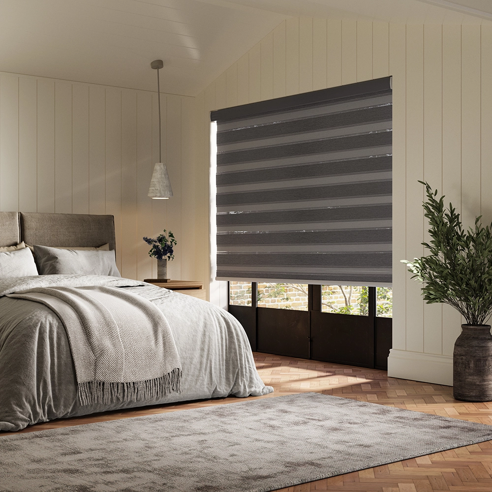 Semi closed Fifty50 blind from illumin8