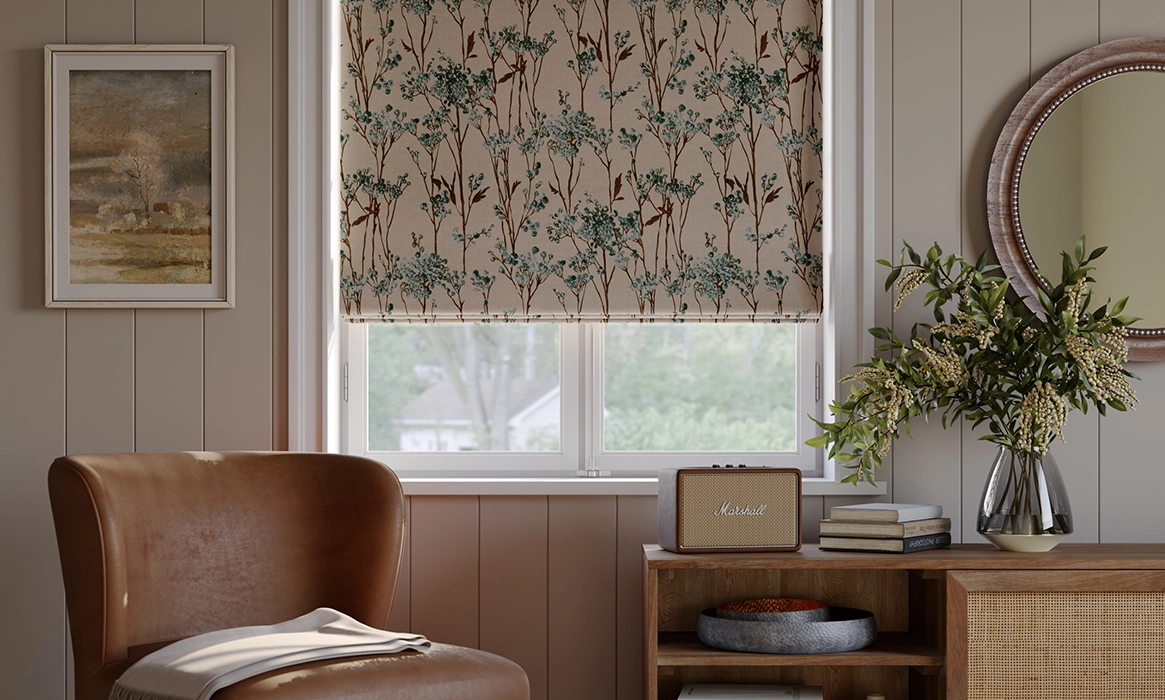 Cream floral roman blind from illumin8