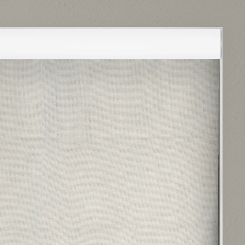 Roman blind with white cassette from illumin8